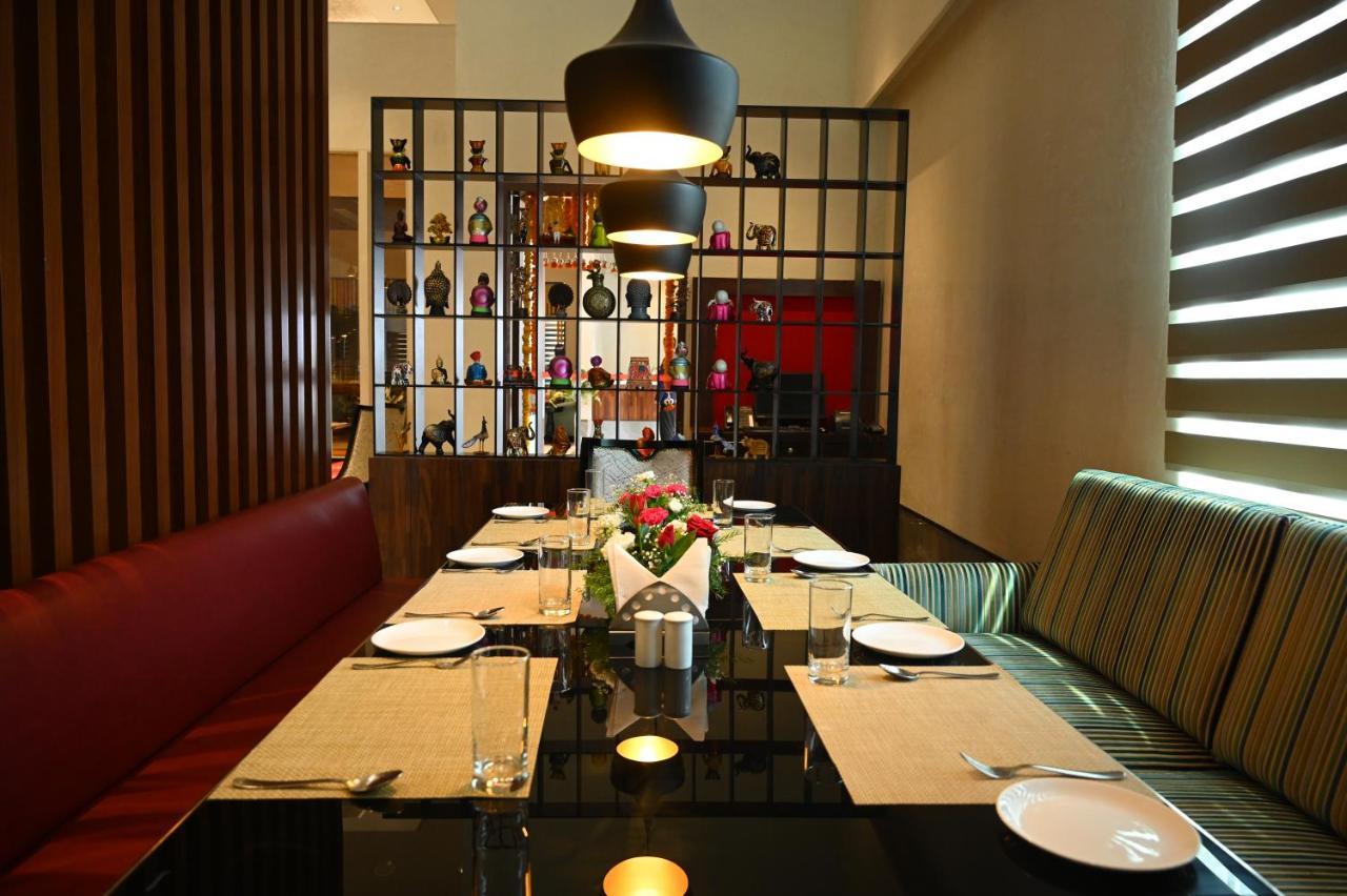 Manjeera Sarovar Premiere Hotel Rājahmundry Eksteriør billede