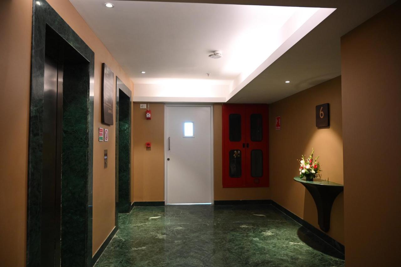 Manjeera Sarovar Premiere Hotel Rājahmundry Eksteriør billede