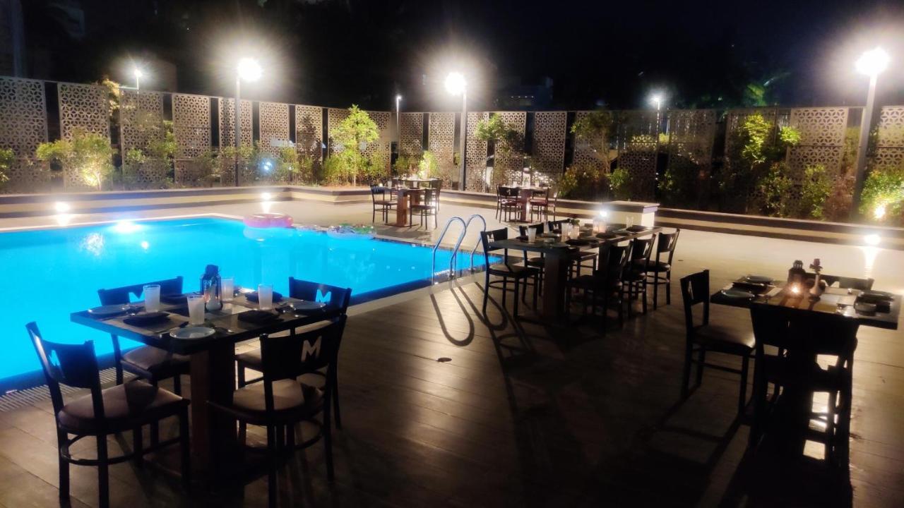 Manjeera Sarovar Premiere Hotel Rājahmundry Eksteriør billede
